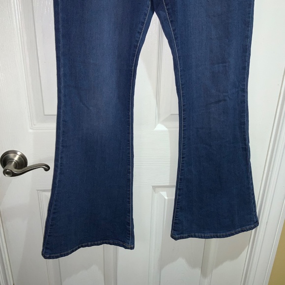 Redfox flare leg high rise Jeans Sz 11 stretch - Picture 2 of 6